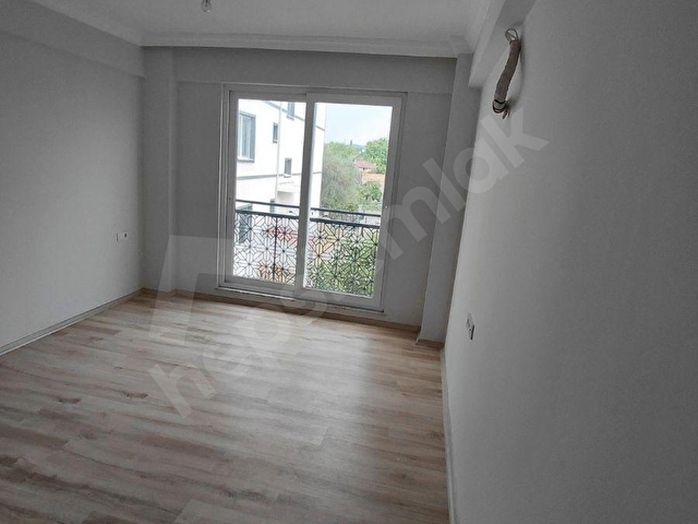 DALAMANDA HAVUZLU SİTE İÇERİSİNDE SATILIK 2+1 DAİRE - Görsel 10
