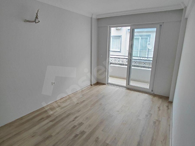 DALAMANDA HAVUZLU SİTE İÇERİSİNDE SATILIK 2+1 DAİRE - Görsel 24