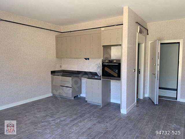 Taşpınar’da Cadde Üzerinde Kiralık İşyeri veya Konut - Görsel 7