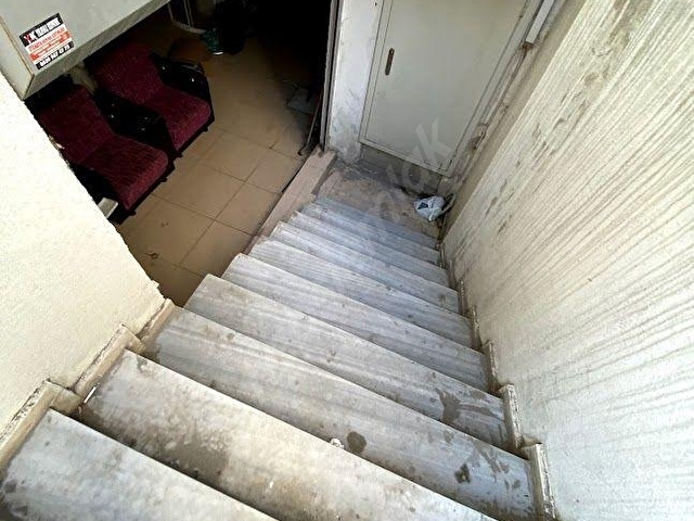 Beylikdüzü Kavaklı Merkezde Kiralık 170m2 Depo ve 200m2 Dükkan - Görsel 9