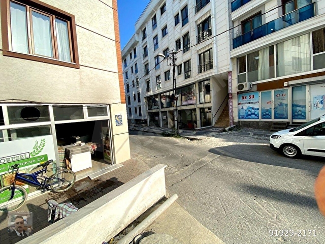 Beylikdüzü Kavaklı Merkezde Kiralık 170m2 Depo ve 200m2 Dükkan - Görsel 12