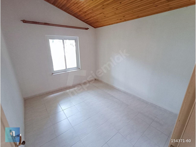 SKYDAN ARMUTALANDA SAKİN BÖLGEDE TEMİZ VE BAKIMLI 120 M2 DAİRE - Görsel 11