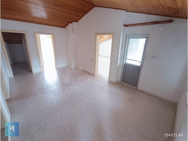 SKYDAN ARMUTALANDA SAKİN BÖLGEDE TEMİZ VE BAKIMLI 120 M2 DAİRE - Görsel 5