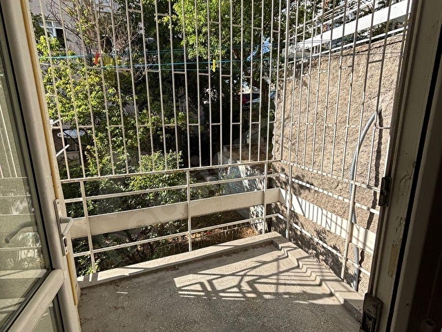 BAŞÇAVUŞ SOKAKTA KİRALIK DAİRE 2+1 Kombili - Görsel 2