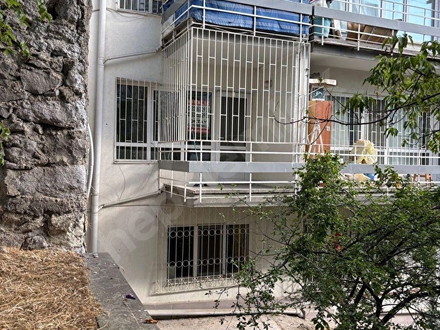 BAŞÇAVUŞ SOKAKTA KİRALIK DAİRE 2+1 Kombili - Görsel 28
