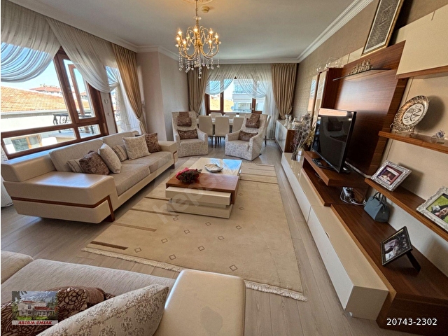 ÖVEÇLER ATA MAHALESİ 1.KAT.3+1+KOMBİLİ.İÇİ YAPILI ASANSÖRLÜ KUZEY BATI ÇEPH.MANZARALI SATILIK DAİRE - Görsel 4