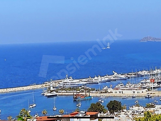 Bodrum Turgutreis Satılık 4+1 145 m2 Daire Eşyalı Manzaralı