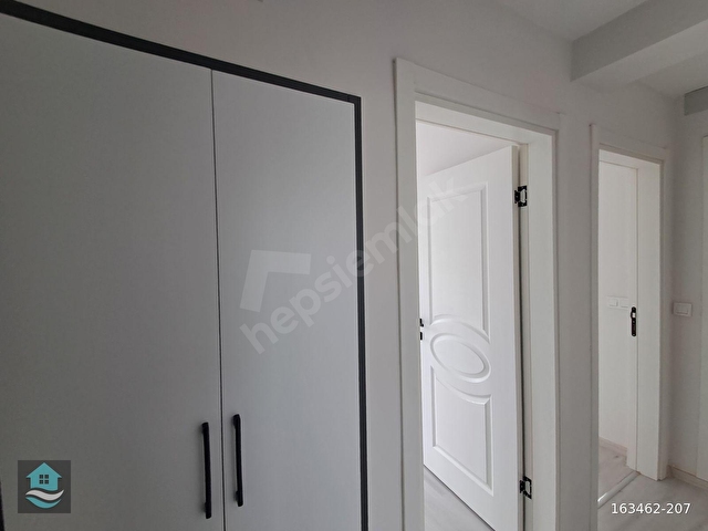 EGEPORTTA ORTACA CUMHURİYETTE MÜLKİYETLİ 2+1 SATILIK GENİŞ DAİRE - Görsel 10