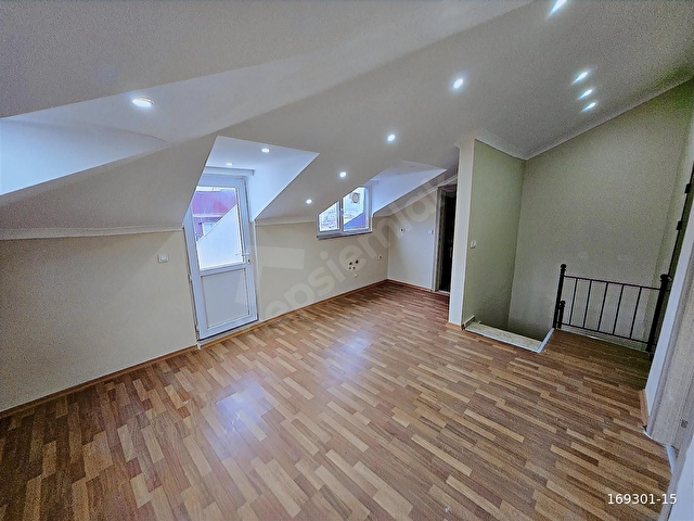SANCAKTEPE VEYSEL KARANİ CADDESİNDE EMSALSİZ 130m2 ÜST DUBLEKS - Görsel 24