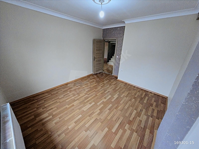 SANCAKTEPE VEYSEL KARANİ CADDESİNDE EMSALSİZ 130m2 ÜST DUBLEKS - Görsel 9