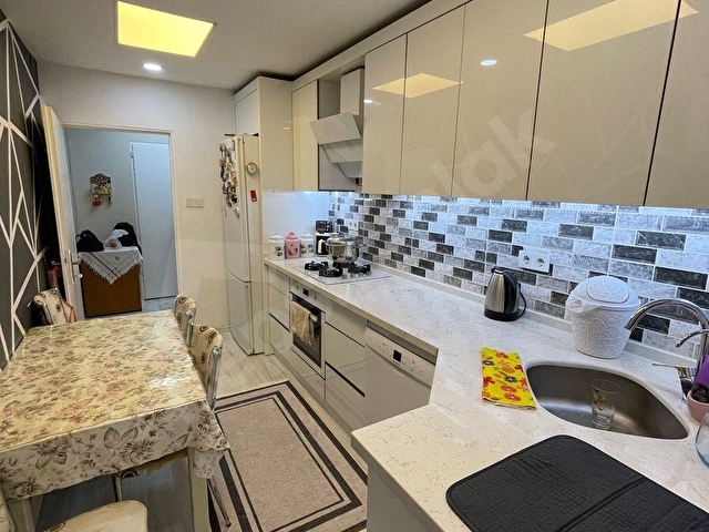 POLAT LİVE EMLAKTAN 3+1 MERKEZİ KONUM YAPILI SATILIK DAİRE - Görsel 2