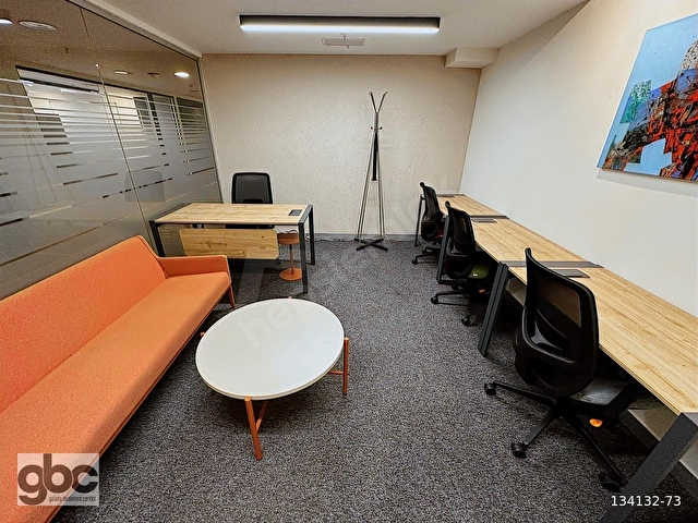 Levent Bölgesinde 24 m² Taşınmaya Hazır Şık Ofis! - Görsel 3
