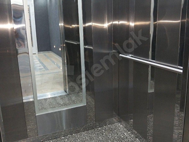 **Kapalı Otoparklı**G.O.P.da 5 Yıllık Binada Kiralık 4+1 Dublex - Görsel 24