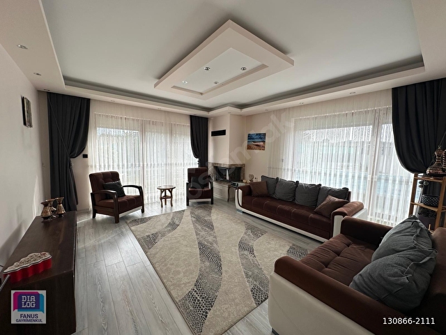 Bahçelievlerde 750 m² Arsa İçinde Ünv. Yakın 7+1 Müstakil Villa - Görsel 14