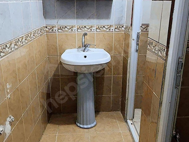 BAĞCILAR DEMİRKAPI MAHALLESİNDE SATILIK 4+1 DAİRE - Görsel 2
