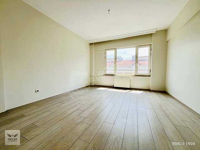 Bayar Caddesinde Koru Manzaralı Yüksek Kat GENİŞ ARSA PAYLI 3+1 - Görsel 17