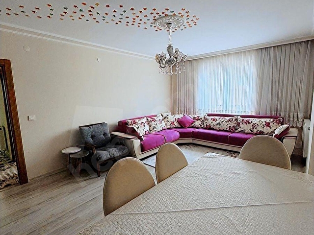 YILDIRIM EMLAKTAN BAHÇELİEVLER MAHALLESİNDE SATILIK 3+1 DAİRE - Görsel 3