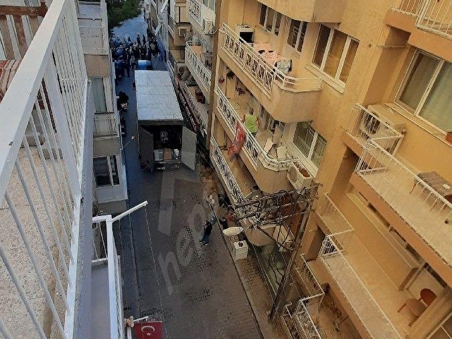 BORNOVA da 2+1 Kiralık daire - Görsel 10