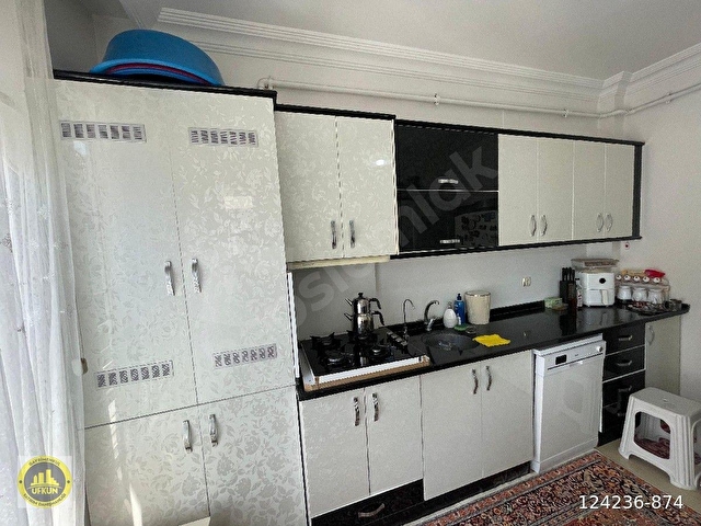 YEDİTEPE SATILIK DAİRE 2+1 UFKUNDAN DÜRÜST VE GÜVENİLİR HİZMETLE - Görsel 7