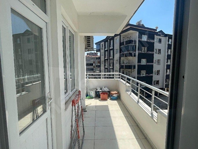 YEDİTEPE SATILIK DAİRE 2+1 UFKUNDAN DÜRÜST VE GÜVENİLİR HİZMETLE - Görsel 10