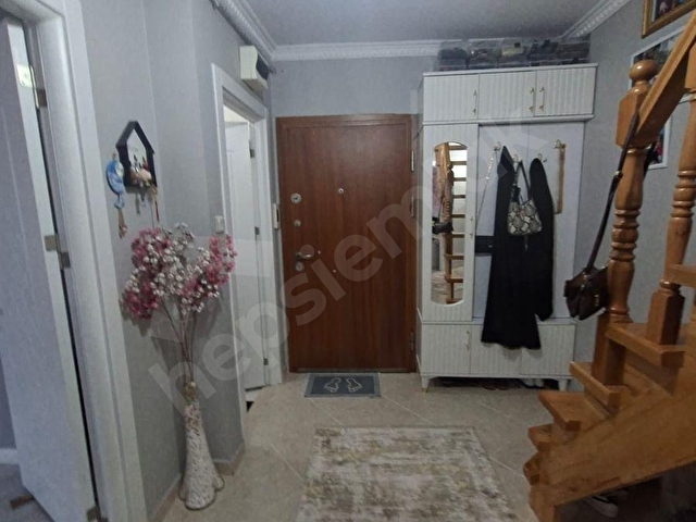 GÜNGÖREN MERKEZ MAH. 12 YILLIK DUBLEKS SATILIK DAİRE - Görsel 19