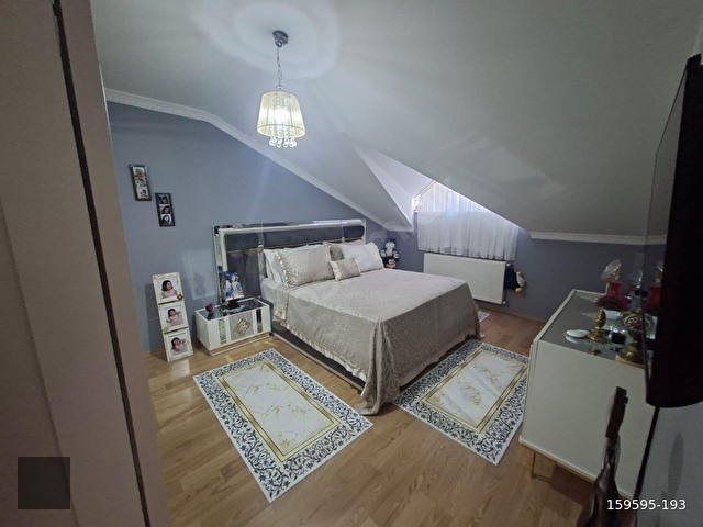 GÜNGÖREN MERKEZ MAH. 12 YILLIK DUBLEKS SATILIK DAİRE - Görsel 14