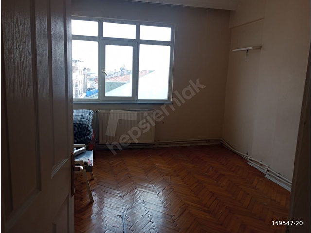 AVCILAR GÜMÜŞPALA E-5 YAKINI 3+1 SATILIK DAİRE - Görsel 4