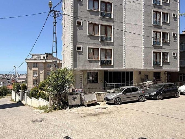 Kartal Hürriyette Satılık 4+1 Dublex Daire - Görsel 2