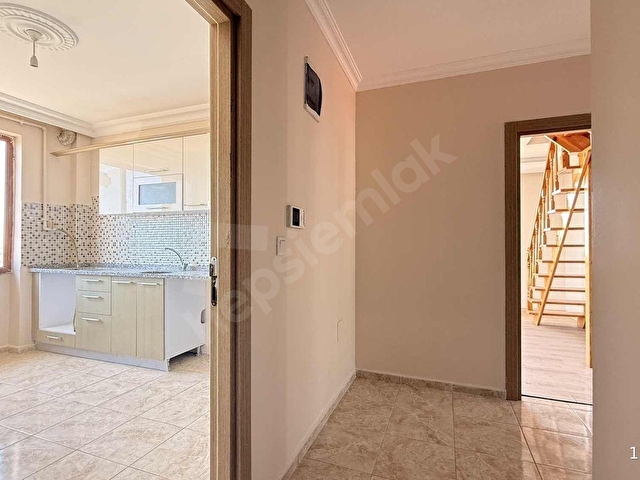 Kartal Hürriyette Satılık 4+1 Dublex Daire - Görsel 11