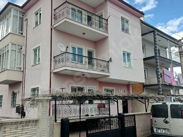 Orhangazi mahallesi emniyet arkası satılık 3+1 masrafsız 3 daireden oluşan müstakil tadinda - Görsel 2
