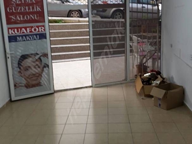 BAHÇELİEVLER KEBAPÇILAR MEVKİİNDE KÖFTECİ YUSUFUN SOKAĞINDA - Görsel 7