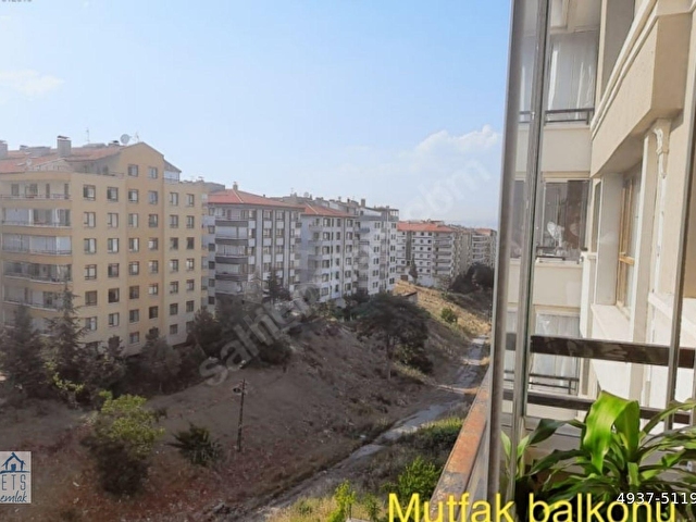 ETS�DEN ÖVEÇLER VADİSİNDE ÖN CEPHE YAPILI 3+1 DAİRE 49375119