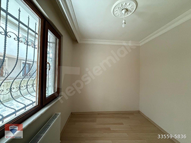 ÜMRANİYE İSTİKLAL MAHALLESİNDE MÜSTAKİL TADINDA, BAHÇE KULLANIMLI 2+1 DAİRE - Görsel 13