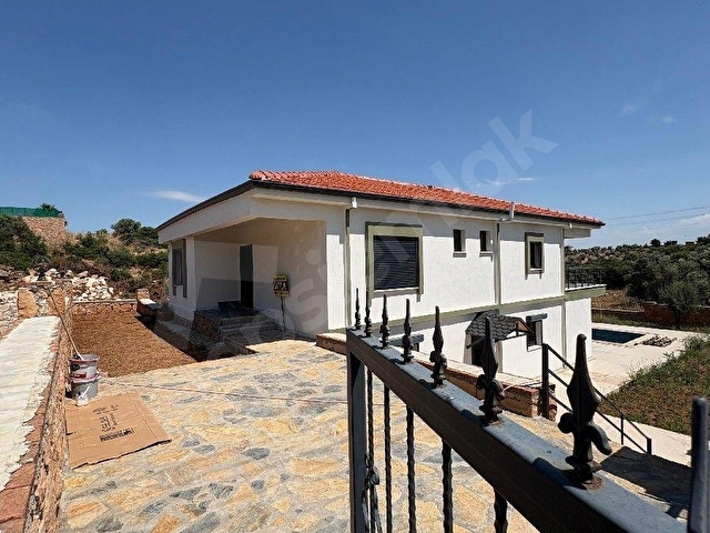 İKİ Ailenin Rahatça Yaşayabileceği 5+2 Havuzlu Lüks Villa! - Görsel 23