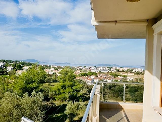 Ayvalık Sahilkentte Deniz Manzaralı,3+1 Eşyalı Kiralık Villa - Görsel 27