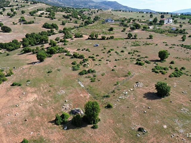 VİP GAYRİMENKULden GÜNDOĞAN MAH. MANZARALI KÖŞEPARSEL 450m²ARSA - Görsel 9