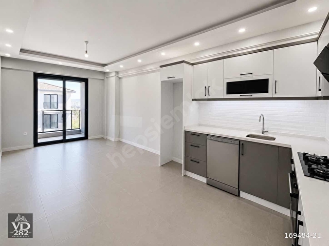 VD 282 DEN KİRALIK GENİŞ BALKONLU 1+1 DAİRE