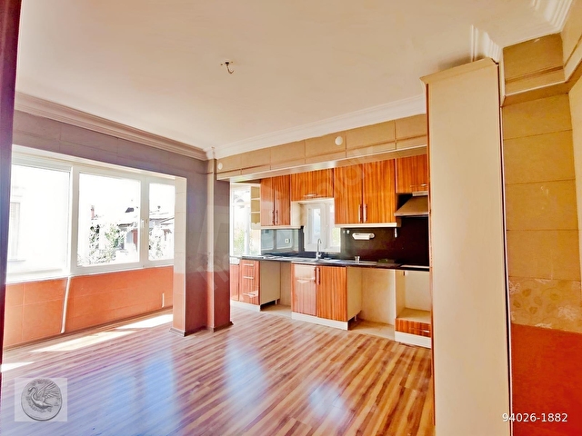 Klazomenai Emlaktan Çeşmealtı Merkezde Geniş 2+1 Kiralık Daire - Görsel 14