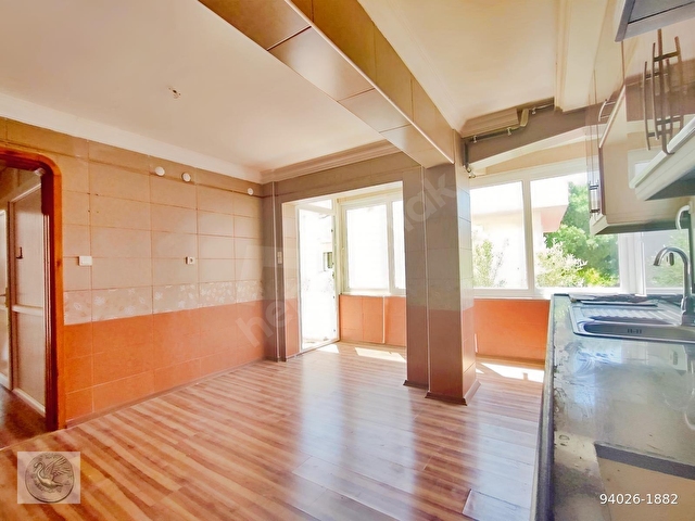 Klazomenai Emlaktan Çeşmealtı Merkezde Geniş 2+1 Kiralık Daire - Görsel 20