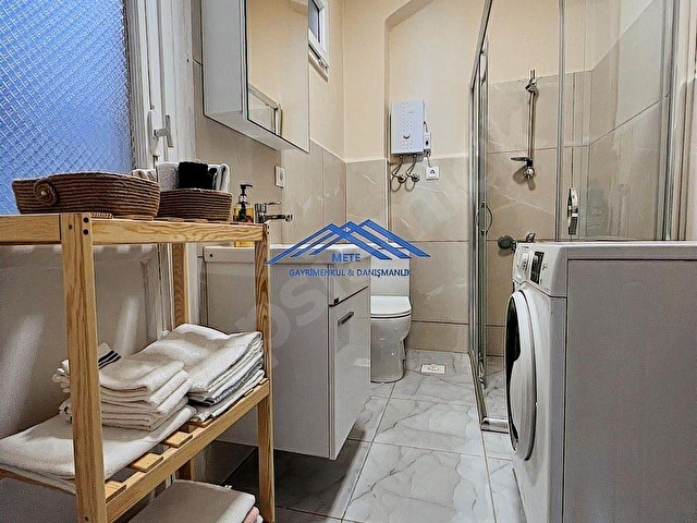 METEden Ortaköy Cadde Üzeri,Az Katlı Köşe Bina,2+1,86m2,Eşyalı - Görsel 24
