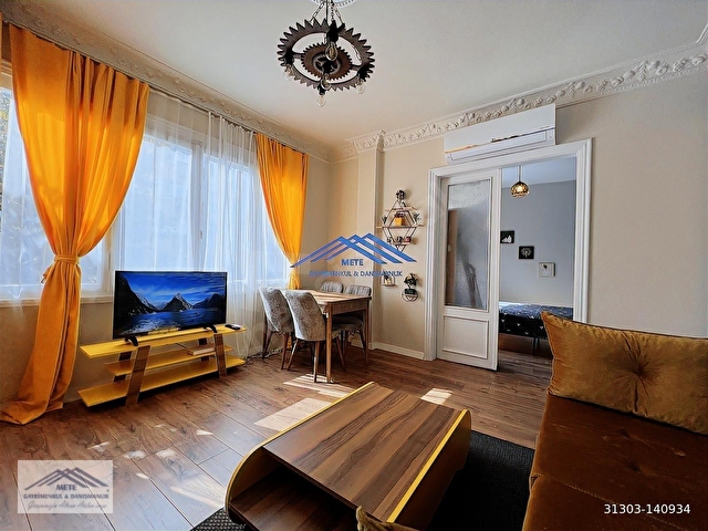 METEden Ortaköy Cadde Üzeri,Az Katlı Köşe Bina,2+1,86m2,Eşyalı - Görsel 6