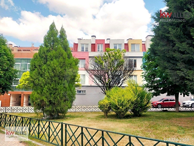 KW ALLES / OSMANGAZİ ÜNİNE 600 METRE EŞYALI KİRALIK 1+1 DAİRE - Görsel 2