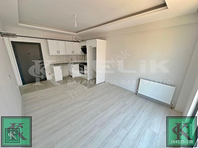 ÇELİKTEN SİTE İÇERSİNDE OTOPARKLI SIĞINAKLI KİRALIK 1+1 DAİRE - Görsel 14