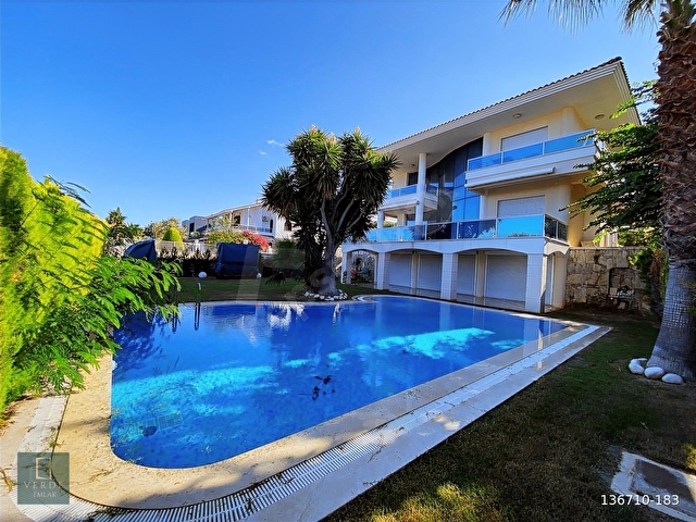 ÇEŞME BOYALIKTA 630 M2 ARSA İÇİNDE TRİPLEKS 5+2 VİLLA - Görsel 11