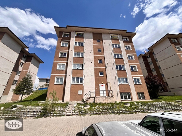 DEMOKRASİ MAH 2+1 65m KARE SATILIK DAİRE