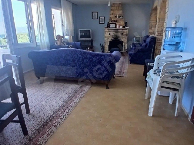 İzmir Urla iskele mahallesinde deniz manzaralı villa satılık - Görsel 11