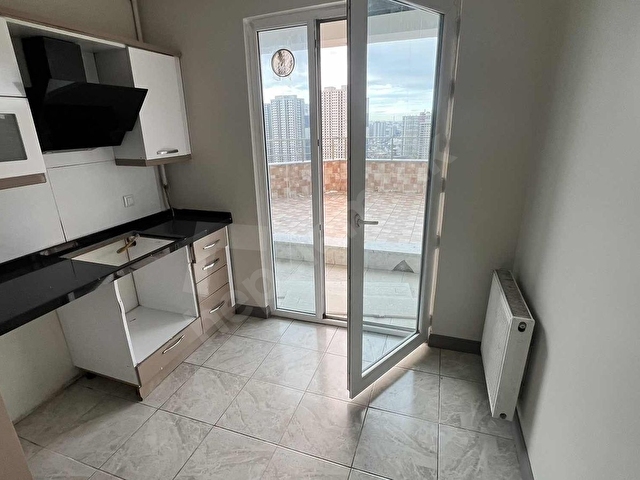 METROBÜSE YAKIN SİTE İÇERİSİNDE KAPALI MUTFAK SATILIK 2+1 - Görsel 12