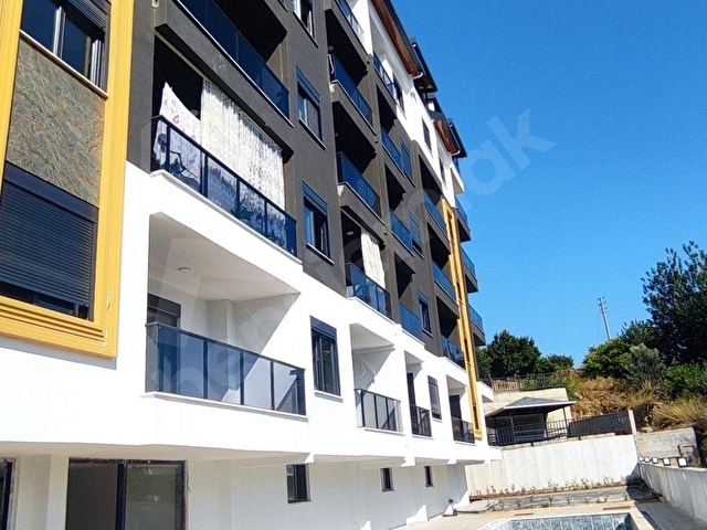 DAŞYAPI MONTENEGRO SİTESİNDE KİRALIK 1+1 DAİRE - Görsel 2