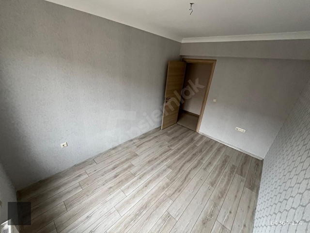 SİTE İÇERİSİNDE GENİŞ VE KONFORLU YAŞAM FULL YAPILI 4+1 DAİRE - Görsel 22