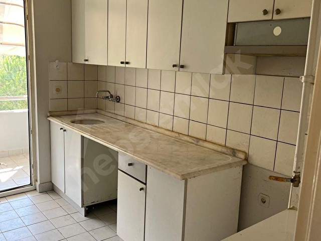 Düzağaç mahallesinde manzaralı üçüncü kat - Görsel 4